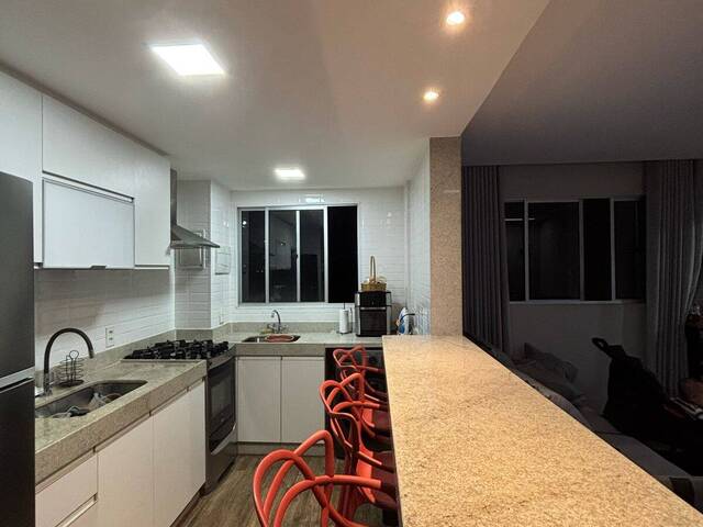 #253 - Apartamento para Venda em Santa Luzia - MG - 2