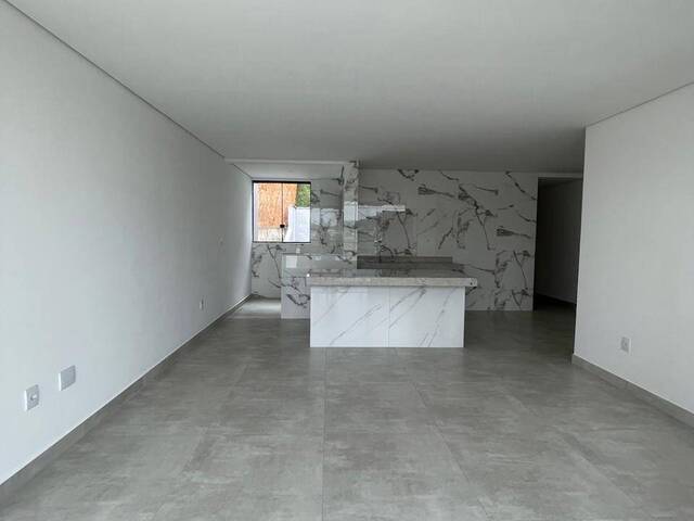 #277 - Casa para Venda em Betim - MG - 2