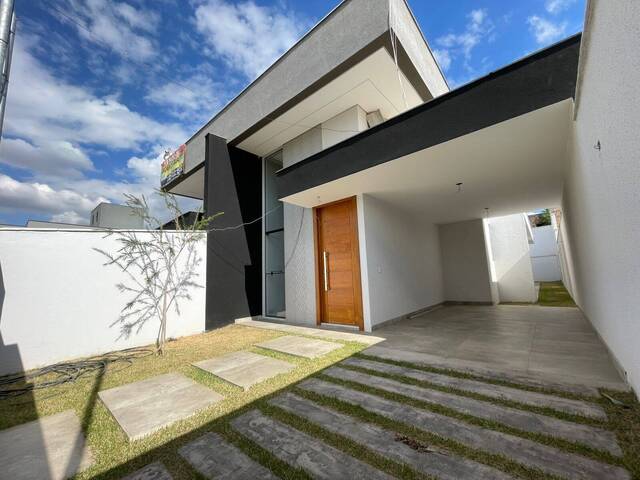 #278 - Casa para Venda em Betim - MG - 2