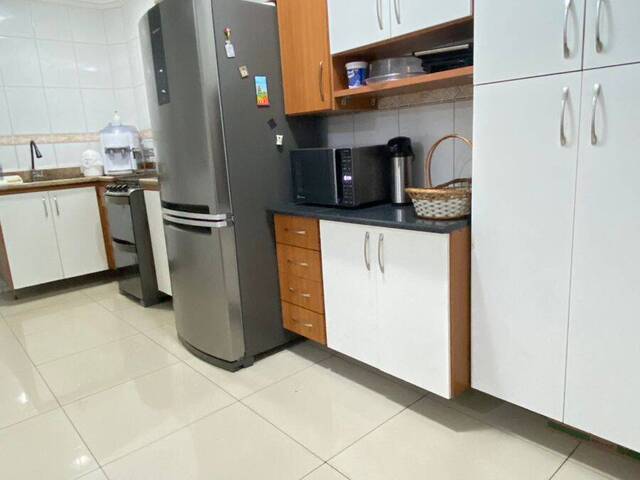 Apartamento para Venda em Contagem - 4