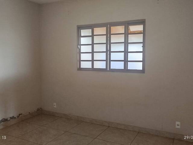 Casa para Venda em São Joaquim de Bicas - 5