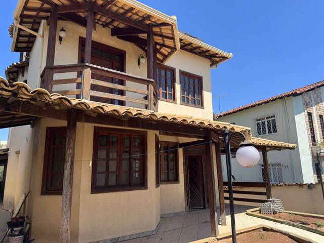 #321 - Casa para Venda em Contagem - MG - 2