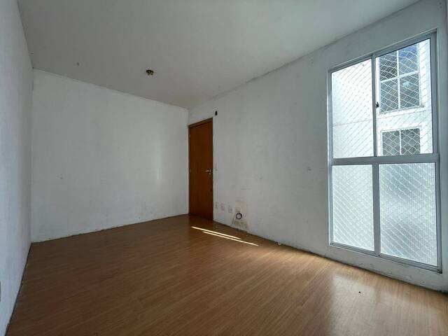 Apartamento para Venda em Betim - 5