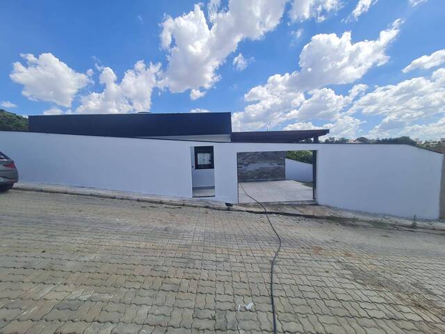 #347 - Casa para Venda em Contagem - MG - 2