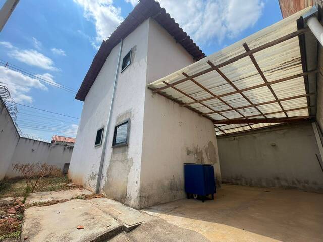 #349 - Casa para Venda em Igarapé - MG - 2