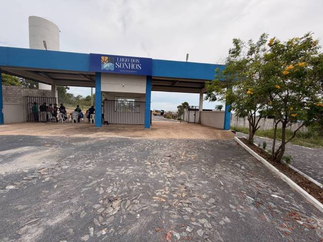 #297 - Terreno em condomínio para Venda em Três Marias - MG