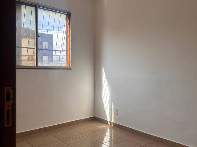 #422 - Apartamento para Venda em Betim - MG - 3